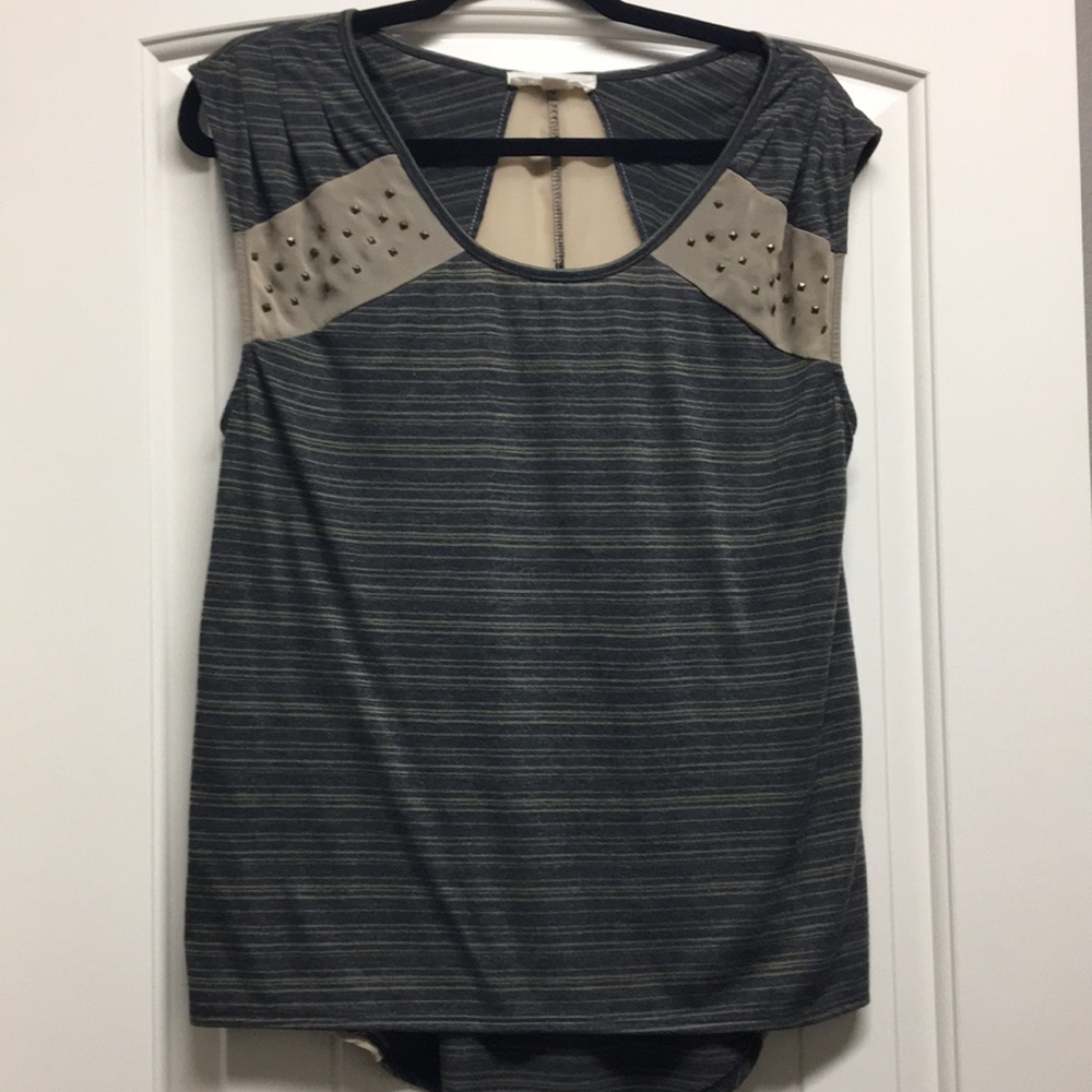 Painted Threads studded top. Size M.